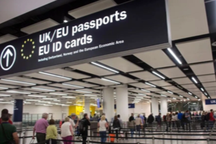 在英国，靠学历不如靠厨艺？12种离谱又真实的移民方式