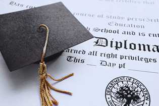 留学警报｜英国本科只拿Diploma，回国学历竟然“烂尾”？